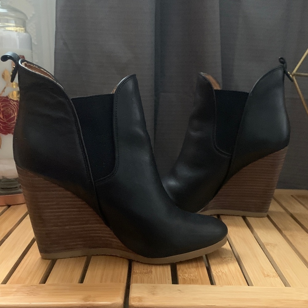 Coach Ferrah Black Wedge Ankle Boots 8
